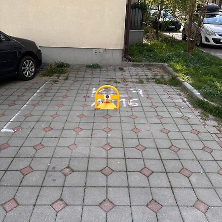 N & G Apartments Rîşnov Esterno foto