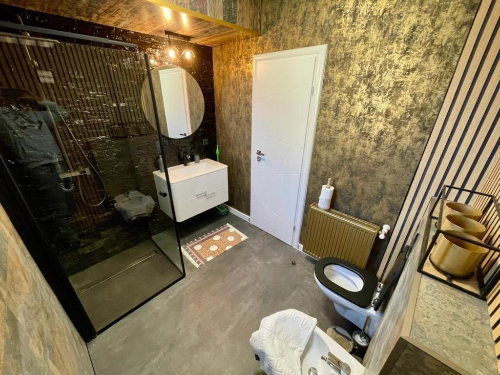 N & G Apartments Rîşnov Esterno foto