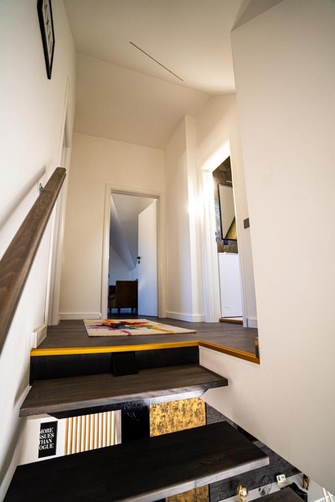 N & G Apartments Rîşnov Esterno foto